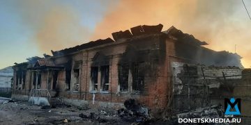 Украинские фашисты бьют по сонным детям