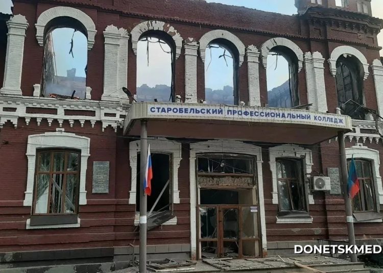 Украинские фашисты бьют по сонным детям Украинские фашисты бьют по сонным детям