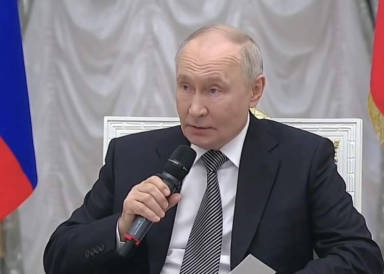 Путин: «Удар по Старобельску подтверждает террористический и неонацистский характер киевского режима» Путин: «Удар по Старобельску подтверждает террористический и неонацистский характер киевского режима»