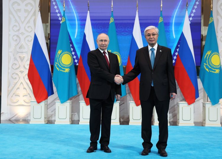 Атомный союз и пул на 53 миллиарда: Путин и Токаев провели стратегические переговоры в Астане