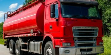 Власти ДНР ищут способ защитить бензовозы от налетов украинских беспилотников