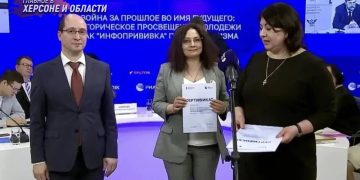 Мобильные агитбригады и кинопроекты: в Москве оценили уникальные практики херсонских педагогов по работе с молодежью