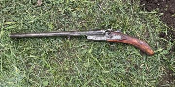 У жителя Мангуша изъяли боевой обрез, переделанный из раритетной двустволки «ТОЗ-БМ» 1952 года