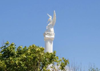 Победа хоккейного клуба «Донецк», День соцработника и снова про капремонт. Дайджест за 8 июня