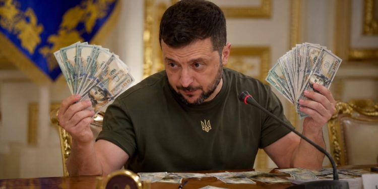 «Дырявый бюджет» и «вертолётные деньги»: Украина на пороге крупного витка нищеты «Дырявый бюджет» и «вертолётные деньги»: Украина на пороге крупного витка нищеты