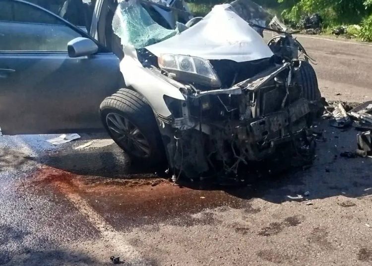 На трассе под Мариуполем в жутком ДТП с мотоциклом погибли два человека На трассе под Мариуполем в жутком ДТП с мотоциклом погибли два человека