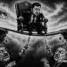 «Его найдёт Коломойский». Кровники, страх и 300 тысяч: что удерживает Зеленского у власти