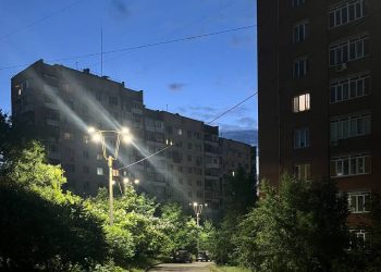 Впервые с 2014 года в Киевском районе Донецка заработали уличные фонари