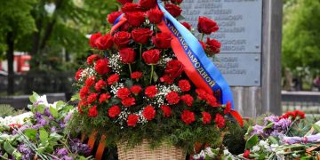 Минута, объединившая страну: как в ЛНР прошел День памяти и скорби