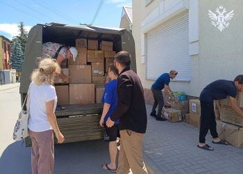 Волонтеры Москвы доставили в Херсонщину тонны грузов, сформированных по конкретным заявкам ПВР и школ