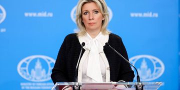 «Охота на людей»: Захарова прокомментировала удар по автобусу в Енакиеве