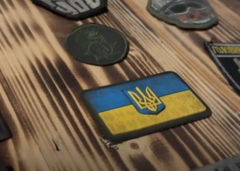 Иностранные шевроны и оружие НАТО обнаружили на позициях ВСУ в Константиновке Иностранные шевроны и оружие НАТО обнаружили на позициях ВСУ в Константиновке