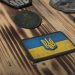 Иностранные шевроны и оружие НАТО обнаружили на позициях ВСУ в Константиновке Иностранные шевроны и оружие НАТО обнаружили на позициях ВСУ в Константиновке