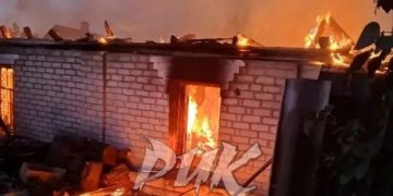 ВСУ убили женщину и ранили подростка в Горловке