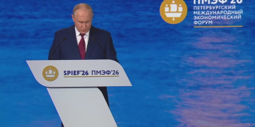 Путин на ПМЭФ-2026: «Поводы для изъятия активов других стран на Западе могут быть любые, от конфликтов до отношения к ЛГБТ*»