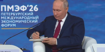 РЖД покидает столицу, а малому бизнесу дают передышку: Путин на ПМЭФ-2026 представил план развития экономики