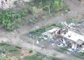 Российские военные малыми группами продвигаются в городской застройке Константиновки