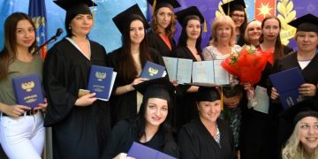 ДонГУ отчитался о масштабном выпуске: свыше 2 тысяч новых специалистов пополнили кадровый резерв ДонГУ отчитался о масштабном выпуске: свыше 2 тысяч новых специалистов пополнили кадровый резерв