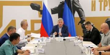 Морской совет ДНР обсудил развитие порта Мариуполя и запуск скоростных теплоходов до Ростова-на-Дону