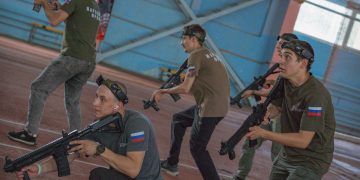 В Донецке официально стартовал первый в истории фиджитал-турнир