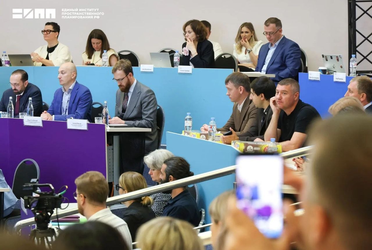 «Угольные города России», выбран участок для ЖК в Макеевке и завершение 94-го сезона в филармонии Донецка. Дайджест за 6 июля