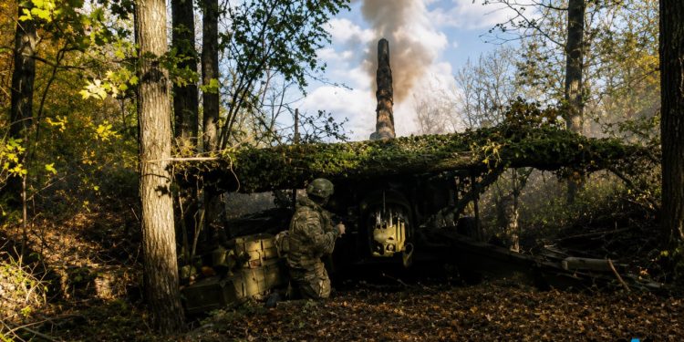 Группировка войск «Центр» вклинивается в оборону противника у Доброполья и развивает успех в Белицком