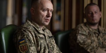 Зеленский отправил Сырского в отставку и назвал имя нового главкома ВСУ