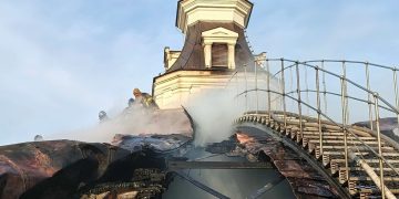 Удар украинского дрона по музею в Севастополе спланировали спецслужбы Великобритании, сообщает разведка