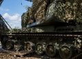 «Центр» выжигает тылы киевских нацистов на двух направлениях