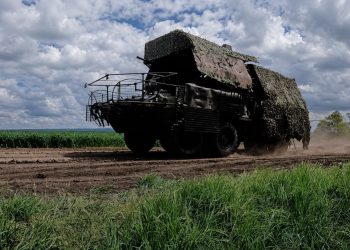 «Центр» крушит логистику и управление киевских нацистов под Добропольем