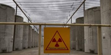 На ЗАЭС пресекли удар дрона в районе хранилища ядерных отходов