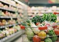 В одном из городов Херсонщины вскрыли завышение цен на продукты до 80%