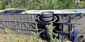 Автобус «Москва — Донецк» опрокинулся в Ровеньках