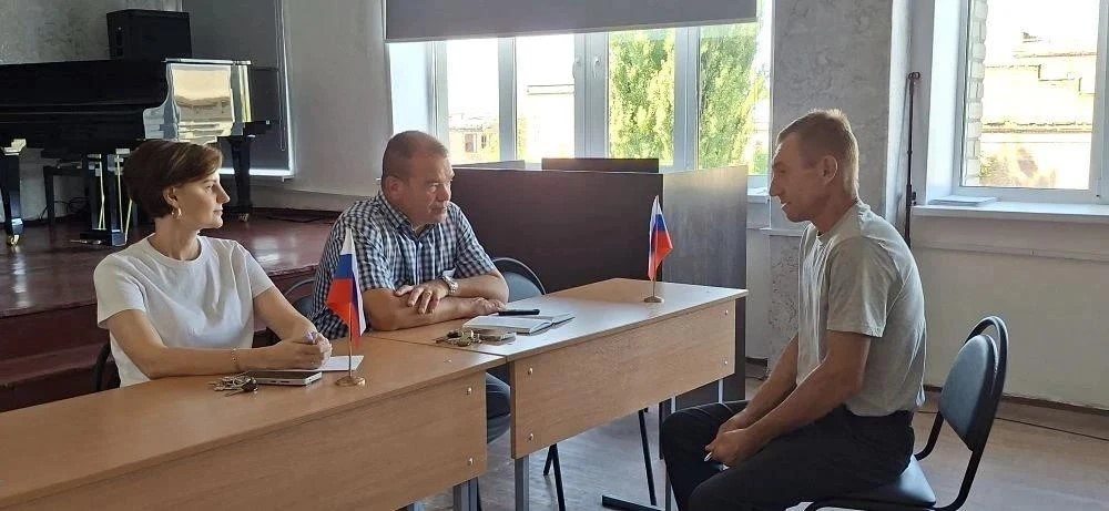 Проекты благоустройства из ДНР признаны лучшими в России, вебинар для опекунов в Шахтерске и обследование сетей Мариуполя. Дайджест за 10 августа