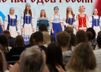 В ДНР провели свыше 600 просветительских мероприятий в Год единства народов России