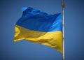 Украинцы всё чаще требуют выборов: доверие к Зеленскому снова упало