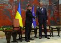 Киев давит на Белград: Зеленский требует санкций против России