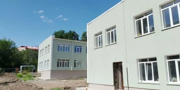 В Мариуполе восстанавливают здание соцзащиты 