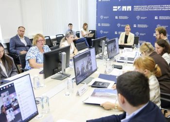 Для Марковки в ЛНР представили комплексный план развития: от АПК до туризма Для Марковки в ЛНР представили комплексный план развития: от АПК до туризма