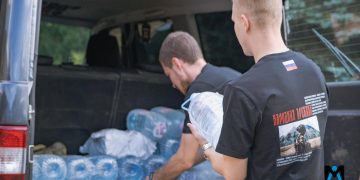 В ПВР Харцызска передали воду эвакуированным жителям