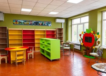 В ДНР в 2026 году откроют шесть детских культурно‑просветительских центров