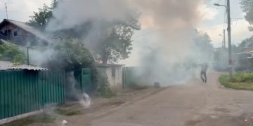 Нетрезвый житель Донецка открыл стрельбу по силовикам и скорой