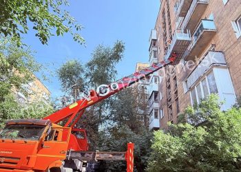 Московские специалисты восстановили в Донецке тепловой контур дома, пострадавшего от обстрелов