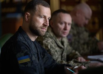 Верховная рада утвердила Евгения Хмару министром обороны Украины