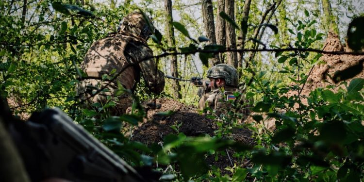 Бойцы «Центра» ведут разведку на подступах к Доброполью