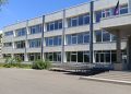 Московская область возвращает к жизни гимназию-школу №1 в Мариуполе: здание, пострадавшее в 2022 году, готовят к открытию