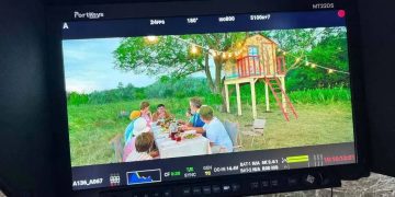 В ДНР сняли первый детский полнометражный фильм «Дом на дереве» В ДНР сняли первый детский полнометражный фильм «Дом на дереве»