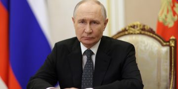 175 лет первой ж/д магистрали: Путин поздравил железнодорожников