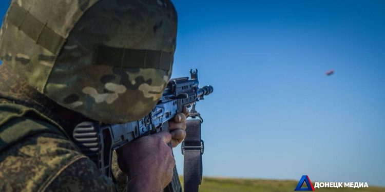 В Доброполье группа из пяти боевиков ВСУ сложила оружие