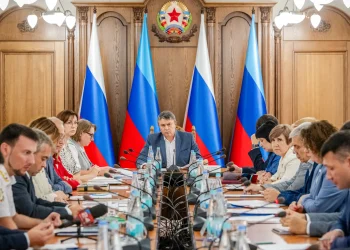 «Каждый житель должен чувствовать перемены»: в ЛНР усиливают контроль за реализацией нацпроектов